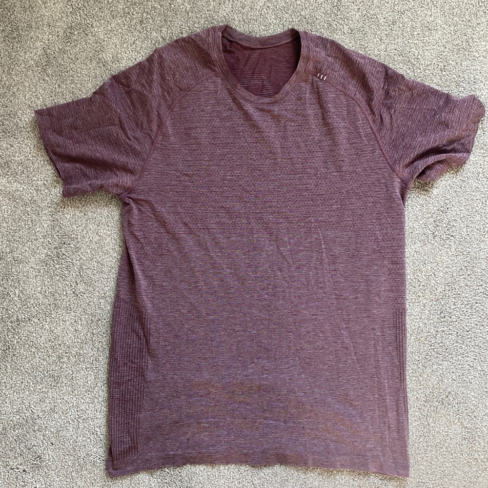 Lululemon Metal Vent Tech - Medium